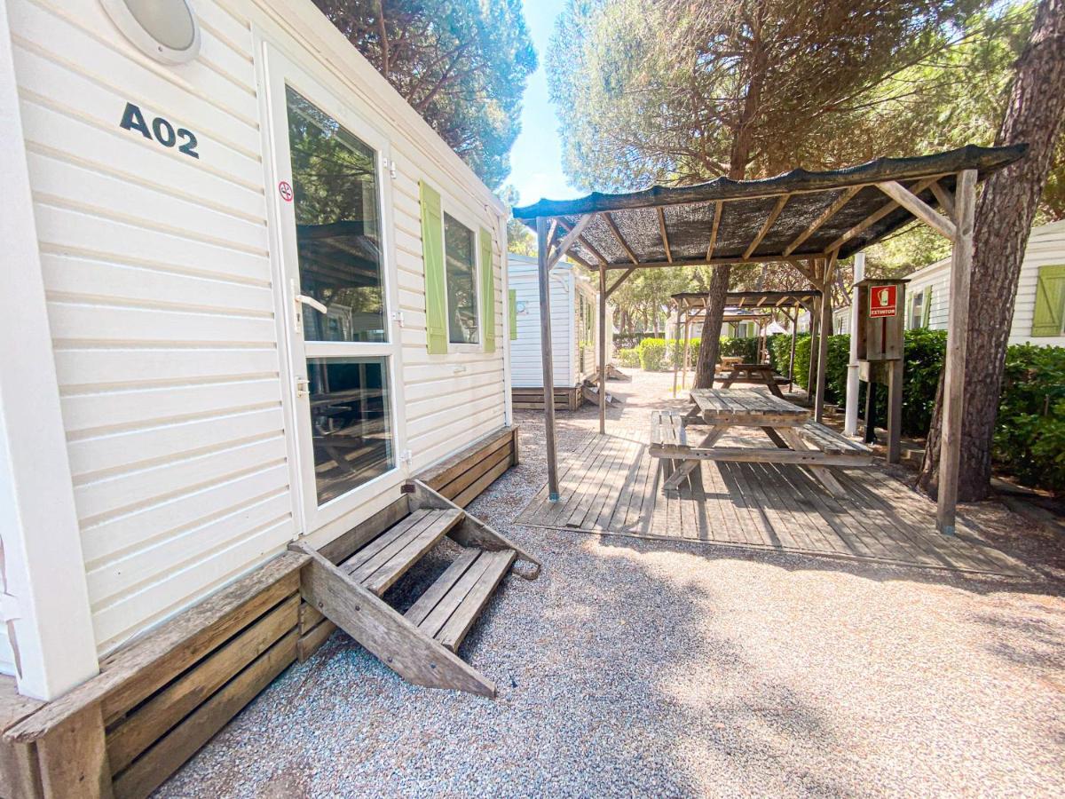 Camping 3 Estrellas Gava Exterior photo