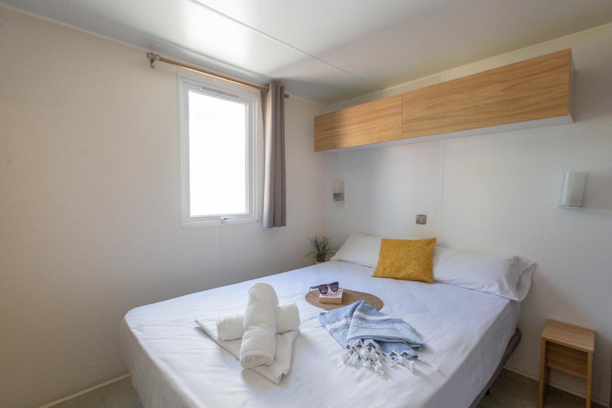 Camping 3 Estrellas Gava Exterior photo