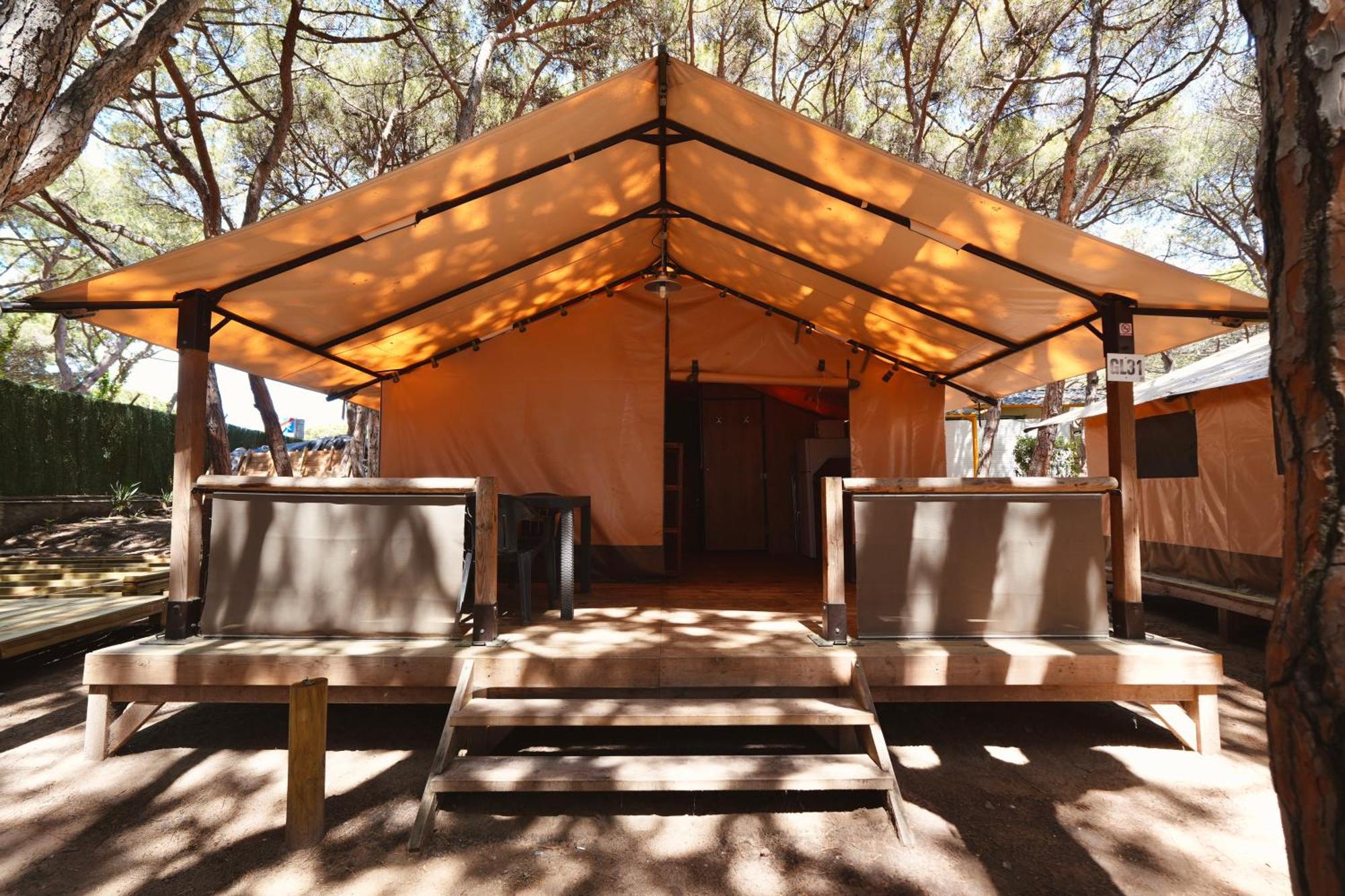 Camping 3 Estrellas Gava Exterior photo